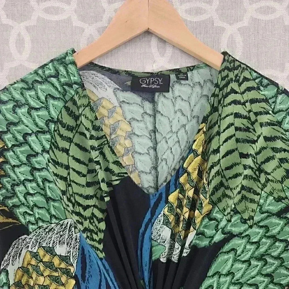 Gypsy Mara Hoffman Short Sleeve Printed Ruched Tied Front/ Back Blouse M - Picture 3 of 9